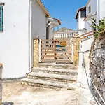 Priest's Traditional Mansion Agios Panteleimon (Corfu)