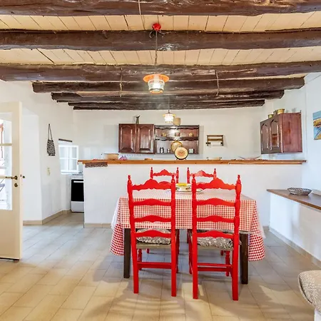 Priest's Traditional Mansion * Agios Panteleimon (Corfu)