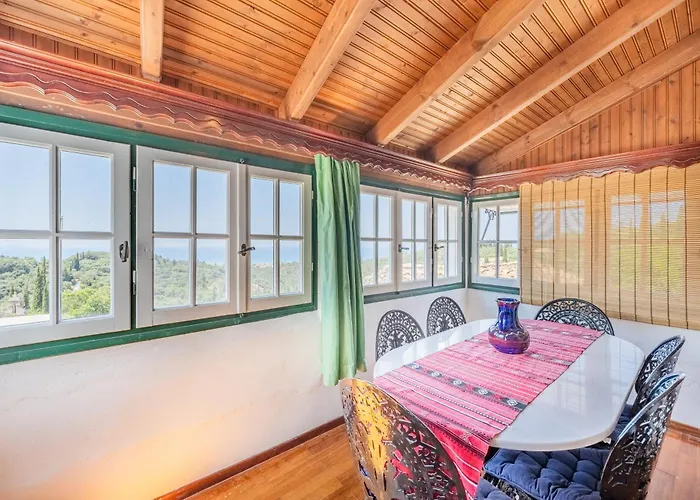 Priest's Traditional Mansion Agios Panteleimon (Corfu)