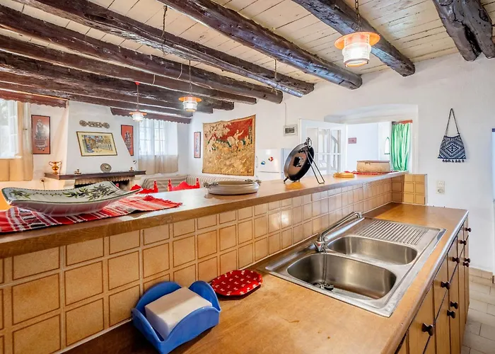 Priest's Traditional Mansion * Agios Panteleimon (Corfu)